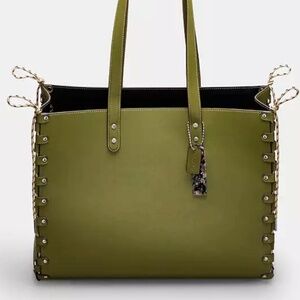 Coachtopia Large Re Laceable Tote